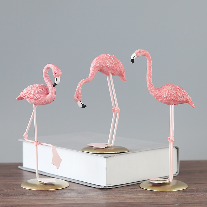 3 Buah Patung Flamingo Merah M - Resin Art Wedding Gift ulasan dan harga